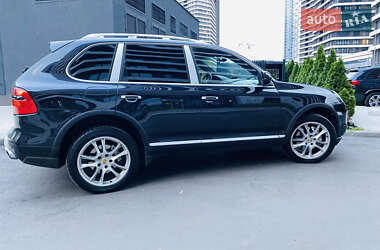 Внедорожник / Кроссовер Porsche Cayenne 2007 в 