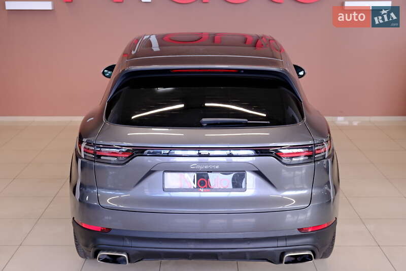 Внедорожник / Кроссовер Porsche Cayenne 2019 в Одессе