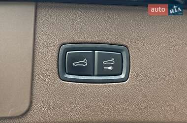 Внедорожник / Кроссовер Porsche Cayenne 2020 в 