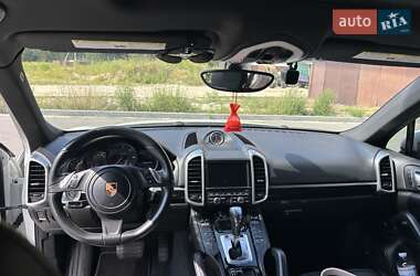 Внедорожник / Кроссовер Porsche Cayenne 2013 в 