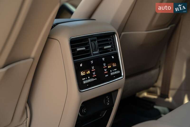 Внедорожник / Кроссовер Porsche Cayenne 2019 в Черновцах