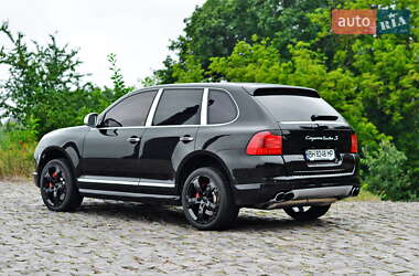 Внедорожник / Кроссовер Porsche Cayenne 2006 в 