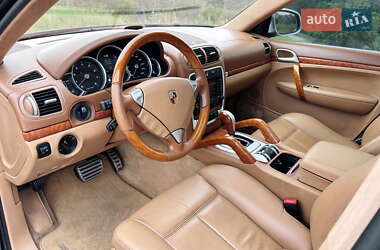 Внедорожник / Кроссовер Porsche Cayenne 2006 в 