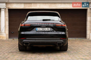 Внедорожник / Кроссовер Porsche Cayenne 2019 в 