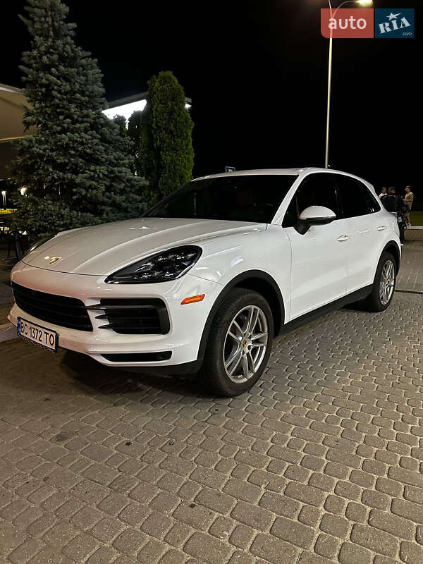Позашляховик / Кросовер Porsche Cayenne 2019 в Львові