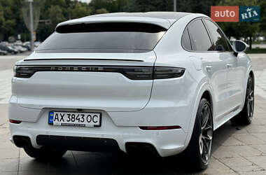 Внедорожник / Кроссовер Porsche Cayenne 2019 в 