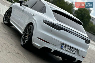 Внедорожник / Кроссовер Porsche Cayenne 2019 в 