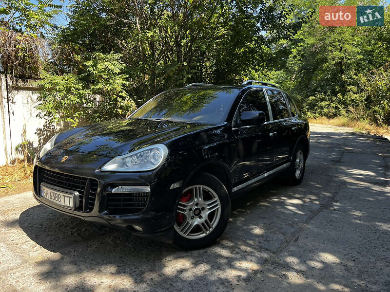 Внедорожник / Кроссовер Porsche Cayenne 2008 в 
