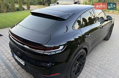 Внедорожник / Кроссовер Porsche Cayenne 2024 в 