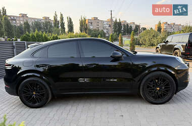 Внедорожник / Кроссовер Porsche Cayenne 2024 в 