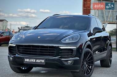 Внедорожник / Кроссовер Porsche Cayenne 2017 в Киеве