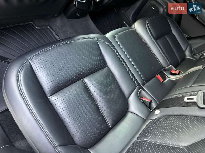 Позашляховик / Кросовер Porsche Cayenne 2017 в Києві