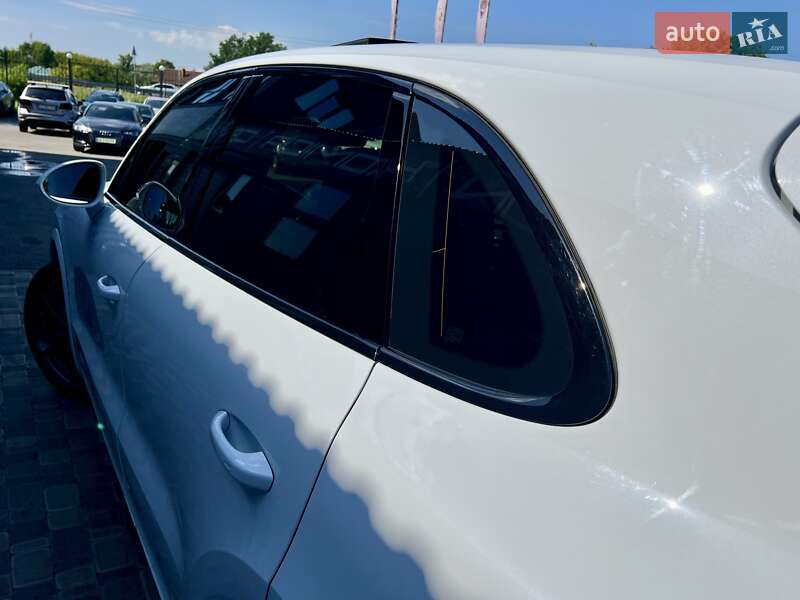 Внедорожник / Кроссовер Porsche Cayenne 2018 в Киеве