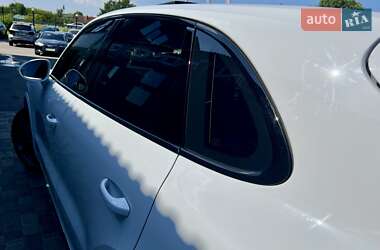 Внедорожник / Кроссовер Porsche Cayenne 2018 в 