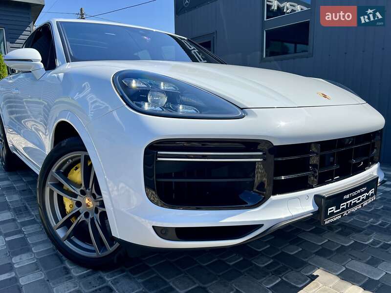 Внедорожник / Кроссовер Porsche Cayenne 2018 в Киеве