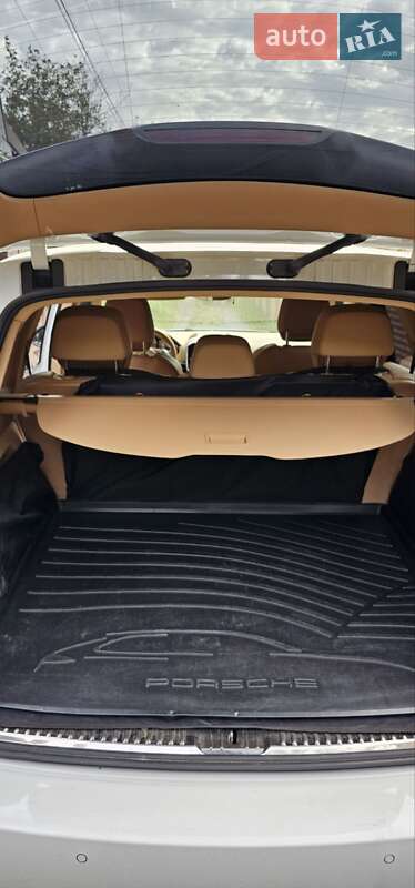 Позашляховик / Кросовер Porsche Cayenne 2012 в Києві фото 12 Позашляховик / Кросовер Porsche Cayenne 2012 в Києві