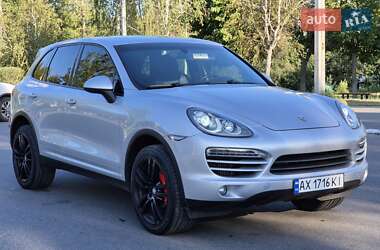 Внедорожник / Кроссовер Porsche Cayenne 2013 в Харькове