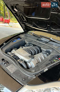 Внедорожник / Кроссовер Porsche Cayenne 2006 в 