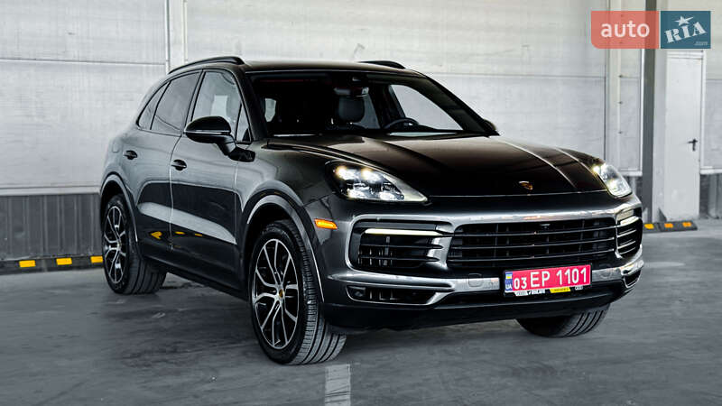 Внедорожник / Кроссовер Porsche Cayenne 2021 в Ровно