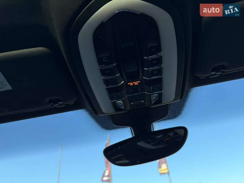 Позашляховик / Кросовер Porsche Cayenne 2013 в Одесі
