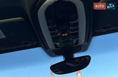 Внедорожник / Кроссовер Porsche Cayenne 2013 в 