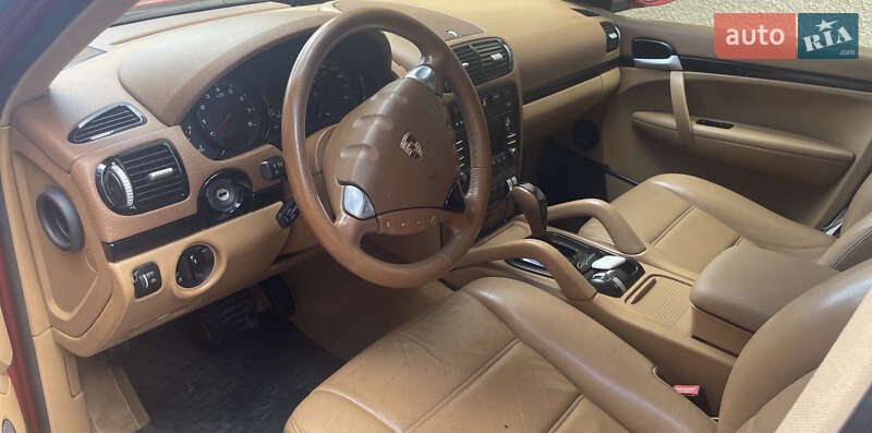 Позашляховик / Кросовер Porsche Cayenne 2008 в Мукачевому