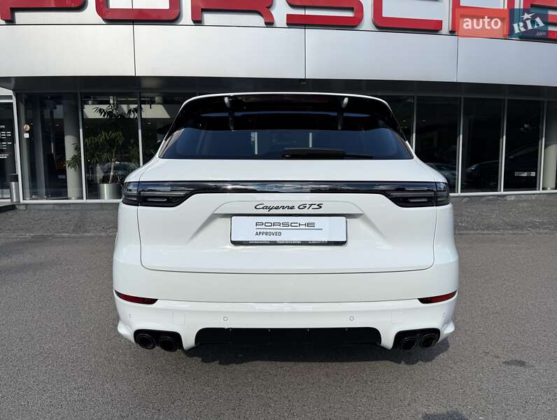 Внедорожник / Кроссовер Porsche Cayenne 2021 в Днепре