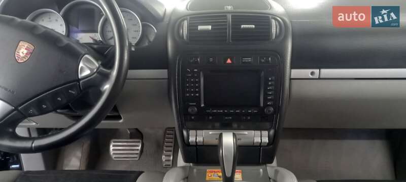 Внедорожник / Кроссовер Porsche Cayenne 2006 в Днепре