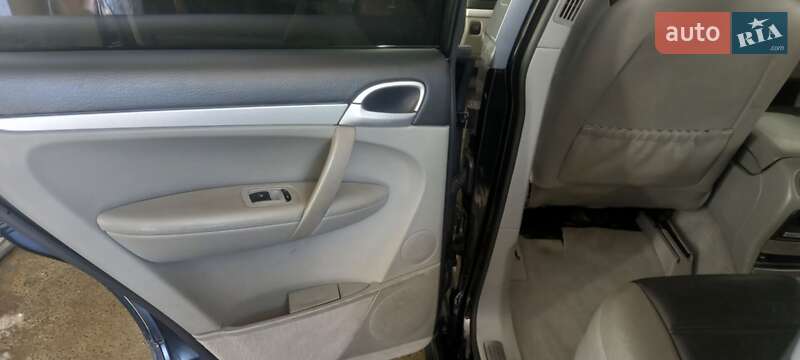 Внедорожник / Кроссовер Porsche Cayenne 2006 в Днепре