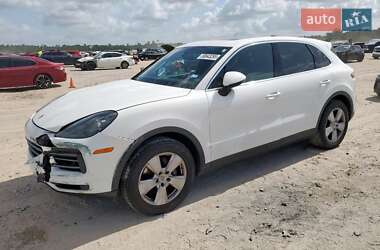 Внедорожник / Кроссовер Porsche Cayenne 2018 в 