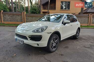 Внедорожник / Кроссовер Porsche Cayenne 2011 в 