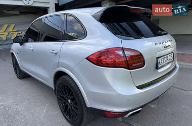 Внедорожник / Кроссовер Porsche Cayenne 2013 в 