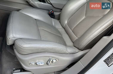Внедорожник / Кроссовер Porsche Cayenne 2013 в 