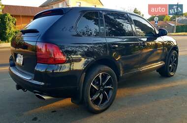 Внедорожник / Кроссовер Porsche Cayenne 2004 в 