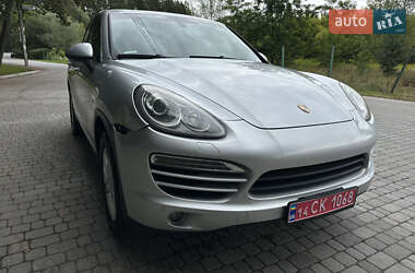 Внедорожник / Кроссовер Porsche Cayenne 2013 в 