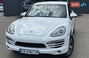 Внедорожник / Кроссовер Porsche Cayenne 2013 в 
