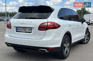 Внедорожник / Кроссовер Porsche Cayenne 2013 в 
