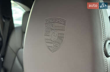 Внедорожник / Кроссовер Porsche Cayenne 2013 в 