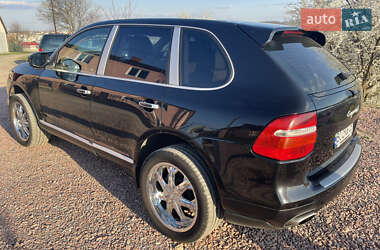 Позашляховик / Кросовер Porsche Cayenne 2007 в 