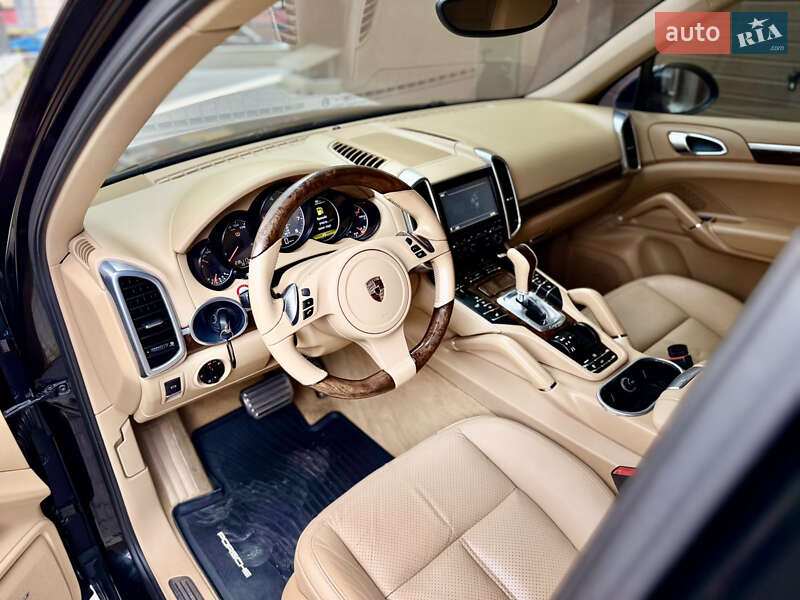 Позашляховик / Кросовер Porsche Cayenne 2010 в Тернополі фото 56 Позашляховик / Кросовер Porsche Cayenne 2010 в Тернополі