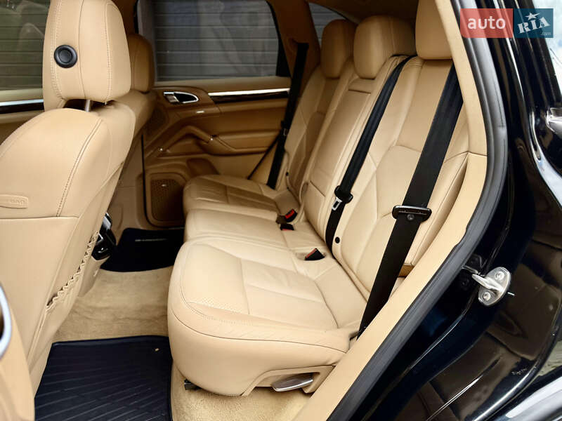 Позашляховик / Кросовер Porsche Cayenne 2010 в Тернополі фото 58 Позашляховик / Кросовер Porsche Cayenne 2010 в Тернополі