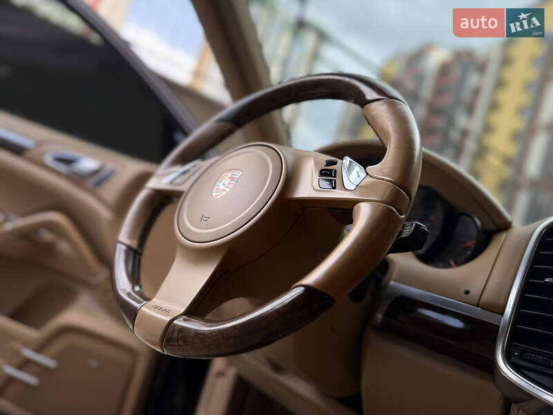 Позашляховик / Кросовер Porsche Cayenne 2010 в Тернополі фото 80 Позашляховик / Кросовер Porsche Cayenne 2010 в Тернополі