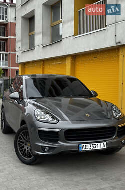 Внедорожник / Кроссовер Porsche Cayenne 2015 в Днепре
