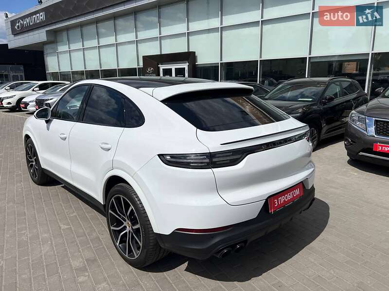 Позашляховик / Кросовер Porsche Cayenne 2019 в Полтаві