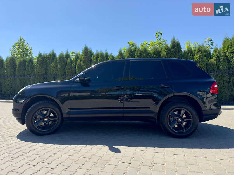 Позашляховик / Кросовер Porsche Cayenne 2009 в 