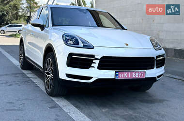 Позашляховик / Кросовер Porsche Cayenne 2018 в 