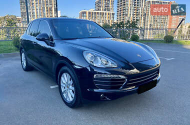 Внедорожник / Кроссовер Porsche Cayenne 2011 в Киеве