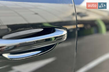 Внедорожник / Кроссовер Porsche Cayenne 2018 в 