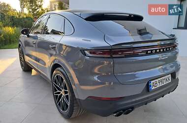 Внедорожник / Кроссовер Porsche Cayenne 2023 в 