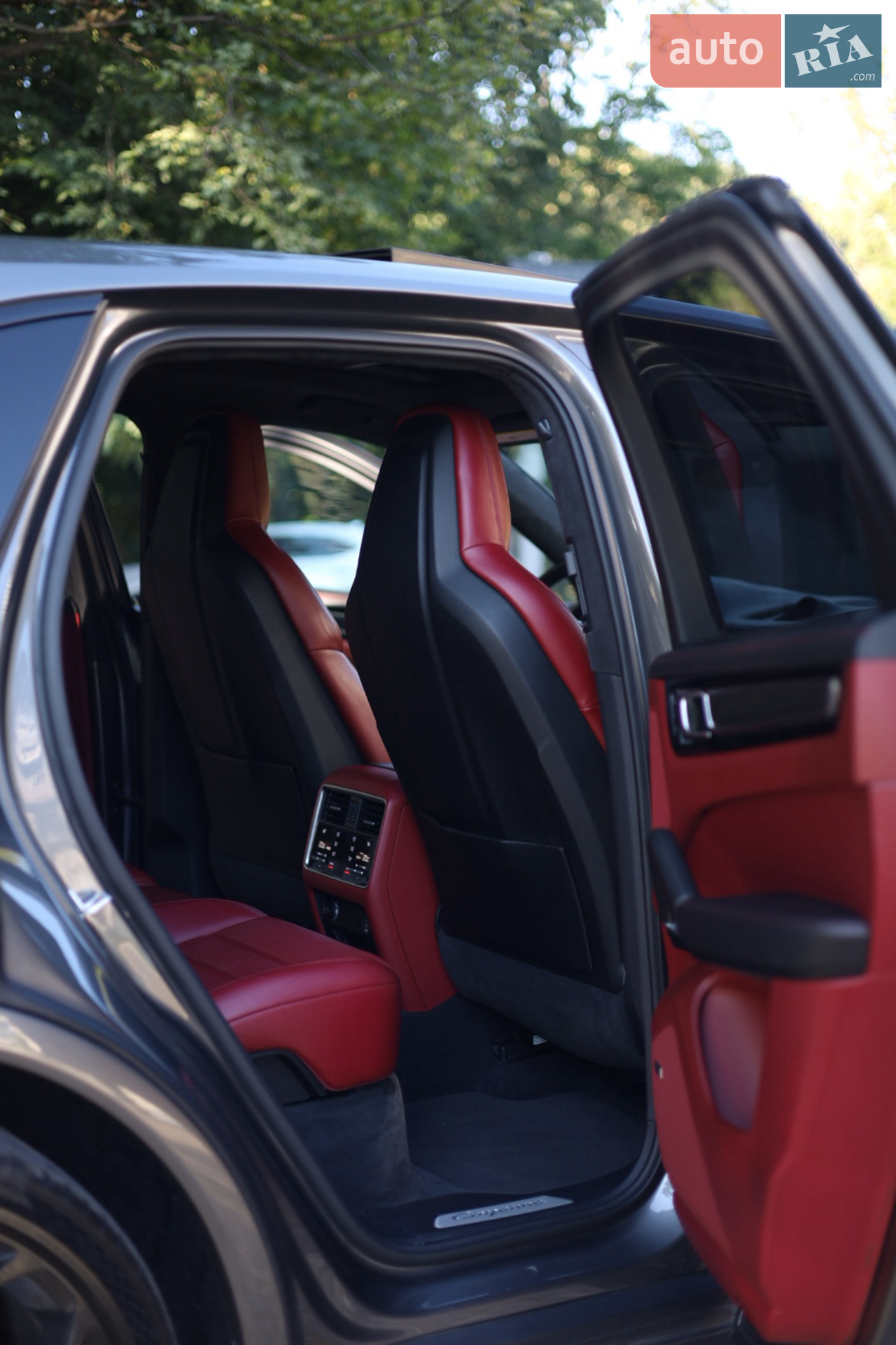 2018 Porsche Cayenne - мініатюра 10